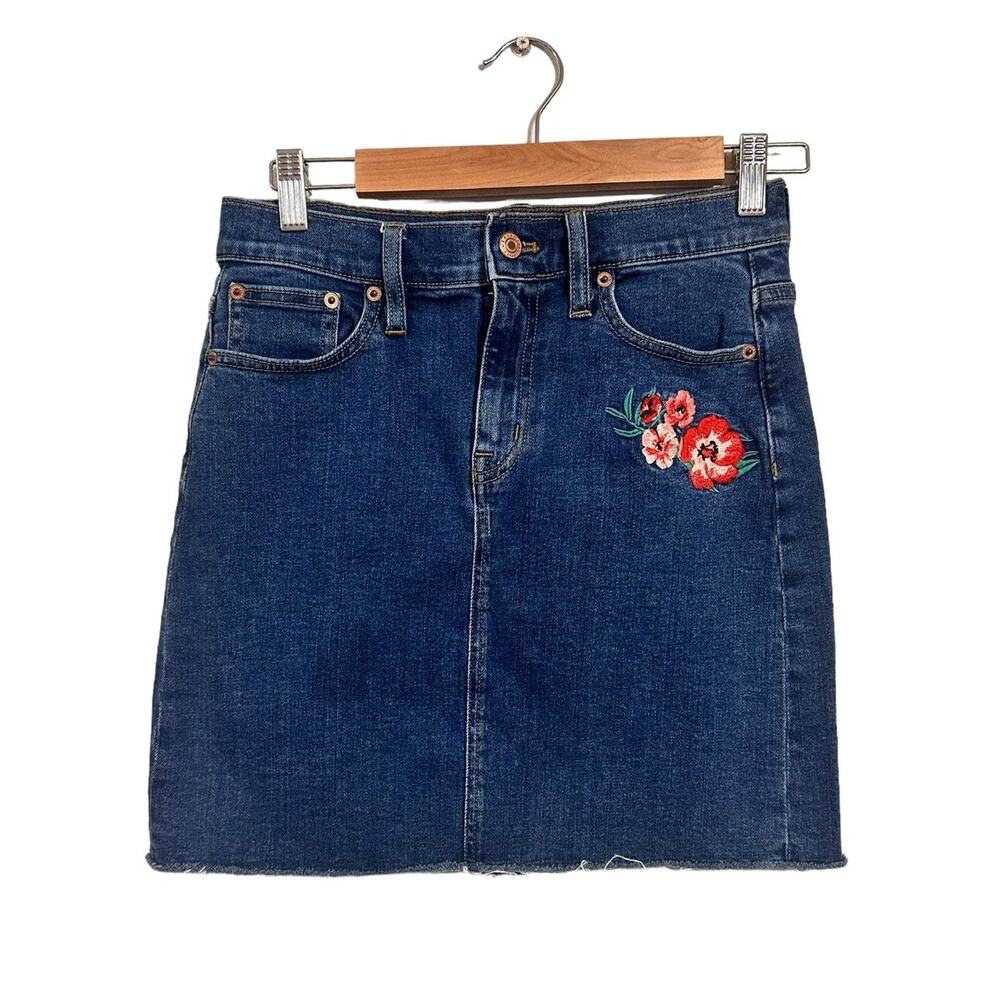 J. Crew Mercantile Denim Mini Skirt Flower Embroidery Size 00